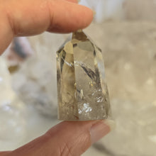 Load image into Gallery viewer, Citrine Point - Rainbows