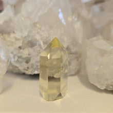 Load image into Gallery viewer, Citrine Point