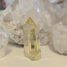 Load image into Gallery viewer, Citrine Point