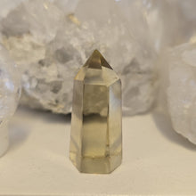 Load image into Gallery viewer, Citrine Point