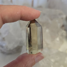 Load image into Gallery viewer, Citrine Point