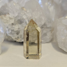 Load image into Gallery viewer, Citrine Point