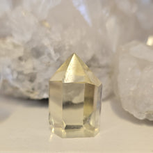 Load image into Gallery viewer, Citrine Point