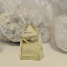 Load image into Gallery viewer, Citrine Point