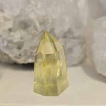 Load image into Gallery viewer, Citrine Point