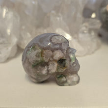 Load image into Gallery viewer, Flower Agate Skull