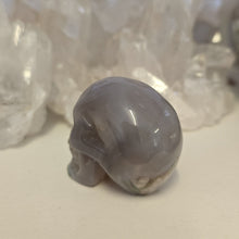 Load image into Gallery viewer, Flower Agate Skull