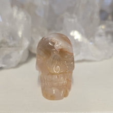 Load image into Gallery viewer, Flower Agate Skull