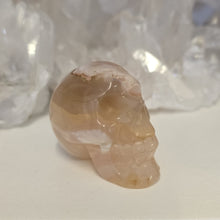 Load image into Gallery viewer, Flower Agate Skull