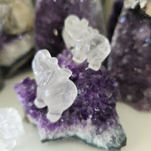 Load image into Gallery viewer, Clear Quartz Elephant