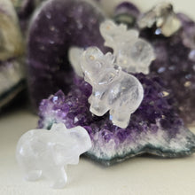 Load image into Gallery viewer, Clear Quartz Elephant