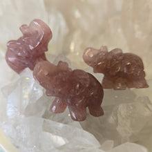 Load image into Gallery viewer, Strawberry Quartz Elephant