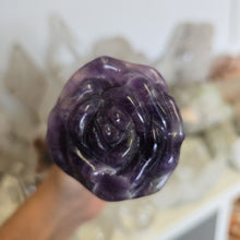 Load image into Gallery viewer, Chevron Amethyst Rose with Stem