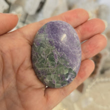 Load image into Gallery viewer, Serpentine Fluorite 'Bolivianite' Palmstone - A Grade