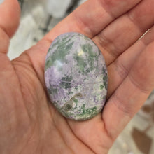 Load image into Gallery viewer, Serpentine Fluorite 'Bolivianite' Palmstone - A Grade
