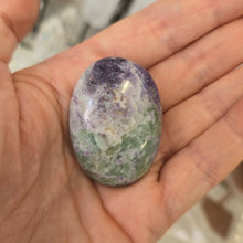 Load image into Gallery viewer, Serpentine Fluorite 'Bolivianite' Palmstone - A Grade