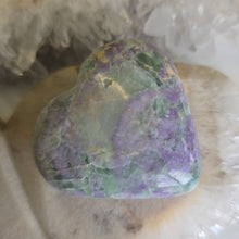 Load image into Gallery viewer, Serpentine Fluorite 'Bolivianite' Heart - A Grade