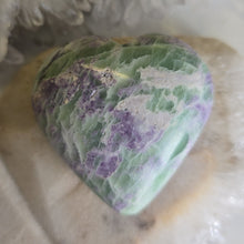Load image into Gallery viewer, Serpentine Fluorite 'Bolivianite' Heart - A Grade