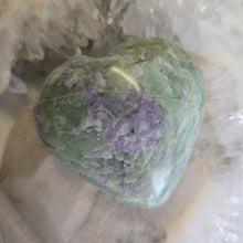 Load image into Gallery viewer, Serpentine Fluorite 'Bolivianite' Heart - A Grade