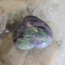 Load image into Gallery viewer, Serpentine Fluorite 'Bolivianite' Heart - A Grade