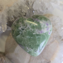 Load image into Gallery viewer, Serpentine Fluorite 'Bolivianite' Heart - A Grade