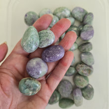 Load image into Gallery viewer, Serpentine Fluorite 'Bolivianite' Tumble - A Grade