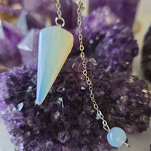Load image into Gallery viewer, Opalite Pendulum