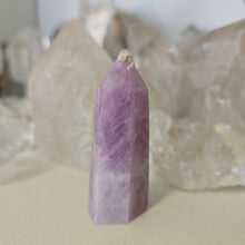 Load image into Gallery viewer, Kunzite Tower