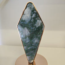 Load image into Gallery viewer, Moss Agate Diamond Lamp