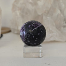 Load image into Gallery viewer, Kammererite Sphere