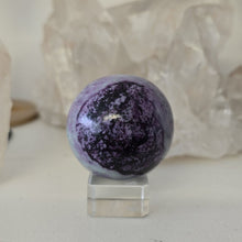 Load image into Gallery viewer, Kammererite Sphere