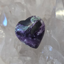 Load image into Gallery viewer, Kammererite Heart