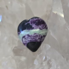 Load image into Gallery viewer, Kammererite Heart