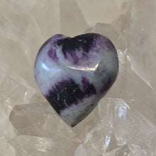 Load image into Gallery viewer, Kammererite Heart