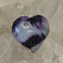 Load image into Gallery viewer, Kammererite Heart