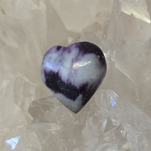 Load image into Gallery viewer, Kammererite Heart