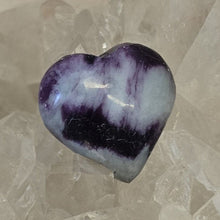 Load image into Gallery viewer, Kammererite Heart