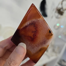 Load image into Gallery viewer, Carnelian Diamond with Stand