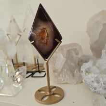 Load image into Gallery viewer, Carnelian Diamond with Stand