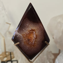 Load image into Gallery viewer, Carnelian Diamond with Stand