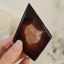 Load image into Gallery viewer, Carnelian Diamond with Stand