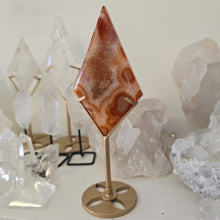 Load image into Gallery viewer, Carnelian Diamond with Stand