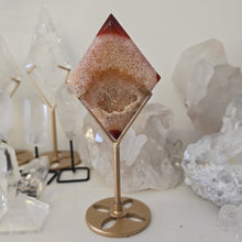 Load image into Gallery viewer, Carnelian Diamond with Stand