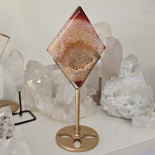 Load image into Gallery viewer, Carnelian Diamond with Stand