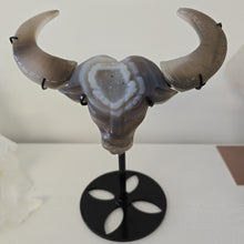 Load image into Gallery viewer, Druzy Agate Buffalo Head on Stand