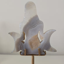 Load image into Gallery viewer, Druzy Agate Goddess Moon on Stand