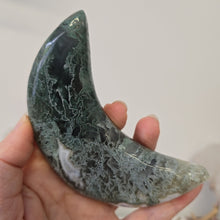 Load image into Gallery viewer, Moss Agate Moon with Stand