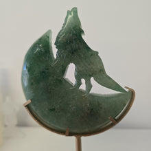 Load image into Gallery viewer, Prehnite Moon Howling Wolf
