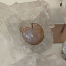 Load image into Gallery viewer, Peach Moonstone Gallet