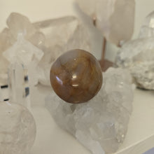 Load image into Gallery viewer, Peach Moonstone Gallet